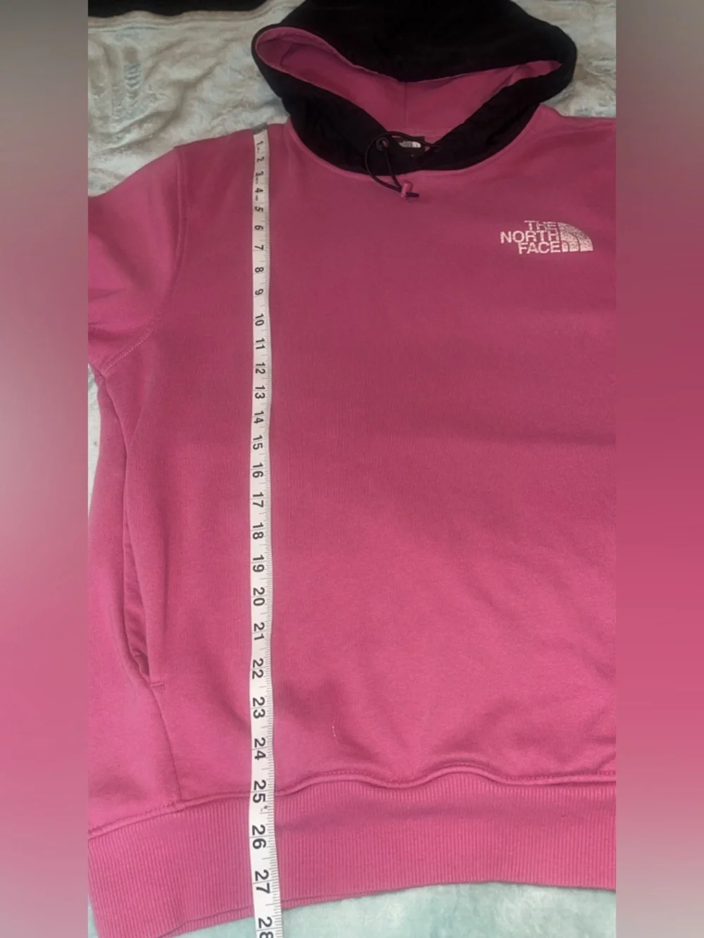The North Face Graphic Box Logo Pullover Hoodie Men Medium Pink Black